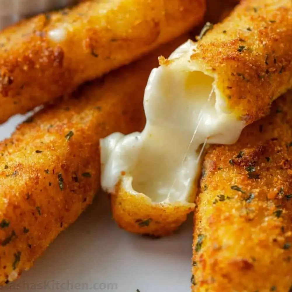 Mozzarella Sticks (5pcs) at Desi Dough Pizza
