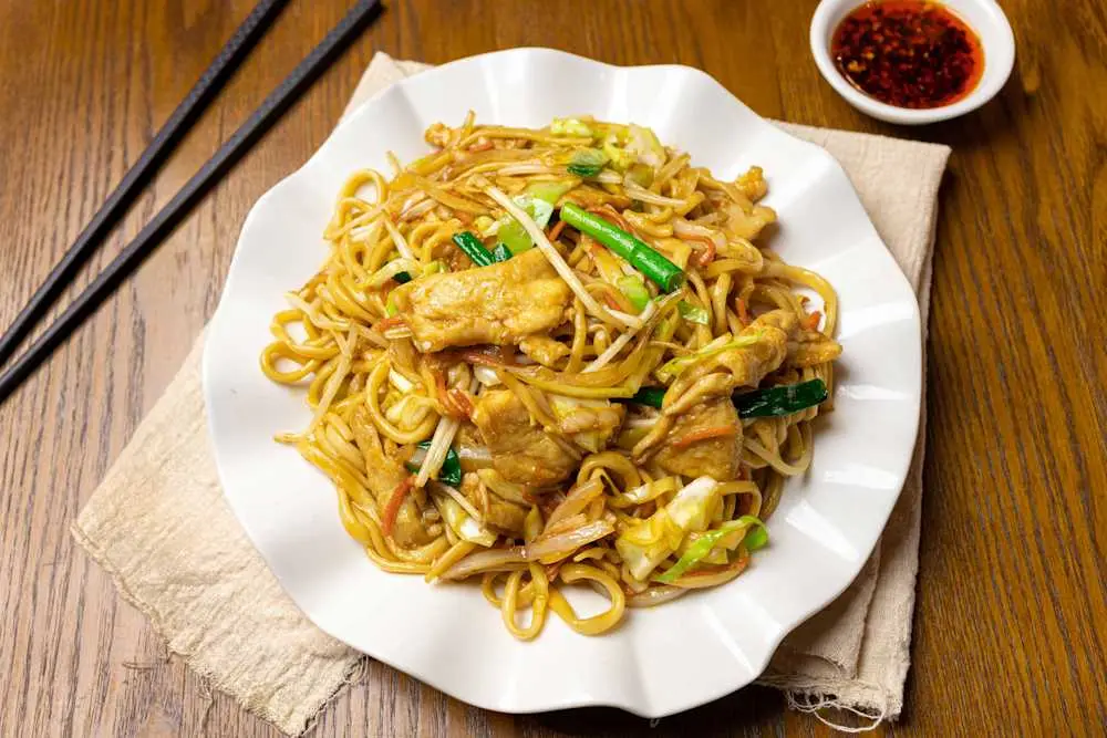 Chicken Chow Mein at Din Ding Dumpling House