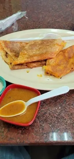 Garlic Malli Kara Dosa at Dosa Hut
