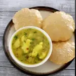 Poori & Potato Curry at House of Currys