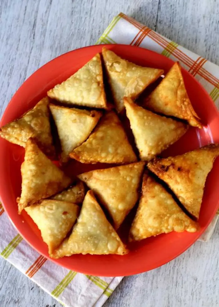 Cocktail Samosa (6pc) at Hyderabad Dum Biryani