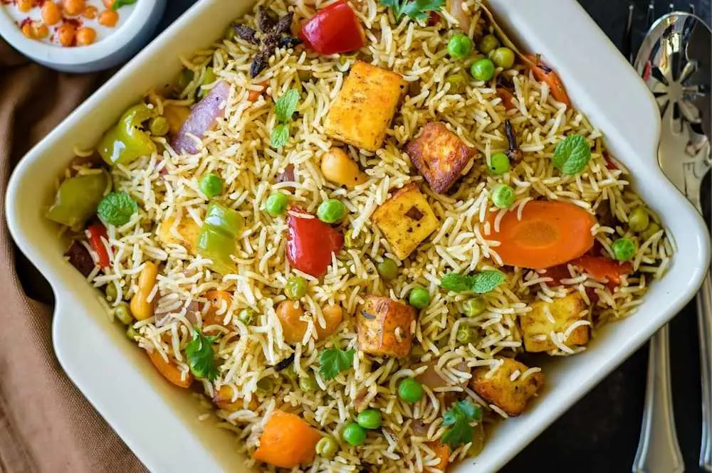 Hyderabadi Veg Paneer Biryani+Veg Appetizer Family Pack at Hyderabad Dum Biryani