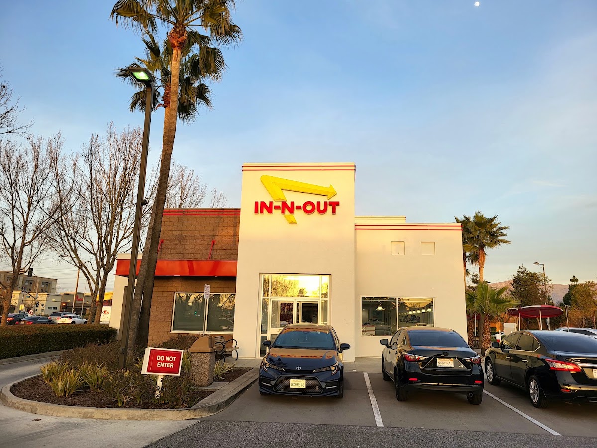 In-N-Out Burger — Burger Restaurant in Fremont, CA