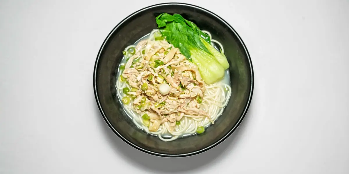 鸡丝汤面Chicken Noodle at Julie's Noodle
