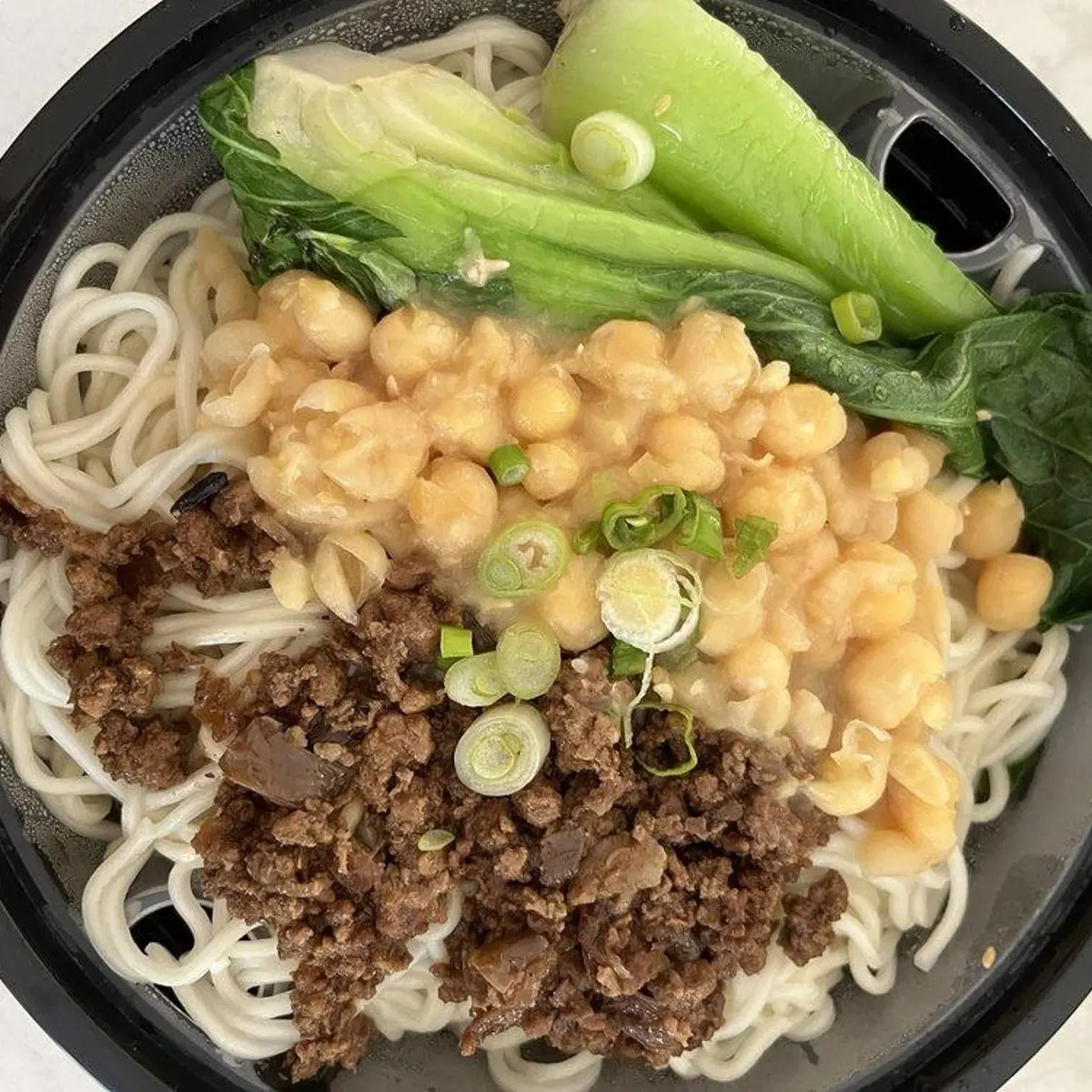 豌杂Ground Pork & Pea at Julie's Noodle