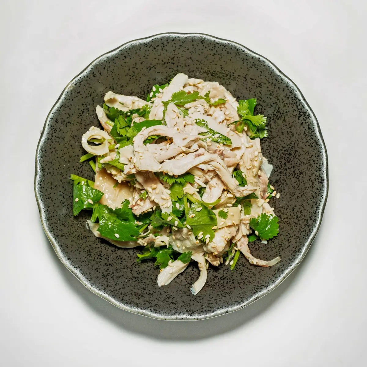 蒜香手撕鸡Shredded Chicken (Garlic) at Julie's Noodle