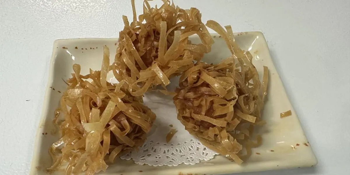 Golden Shrimp Balls-金丝虾丸 at Kung Fu Dim Sum
