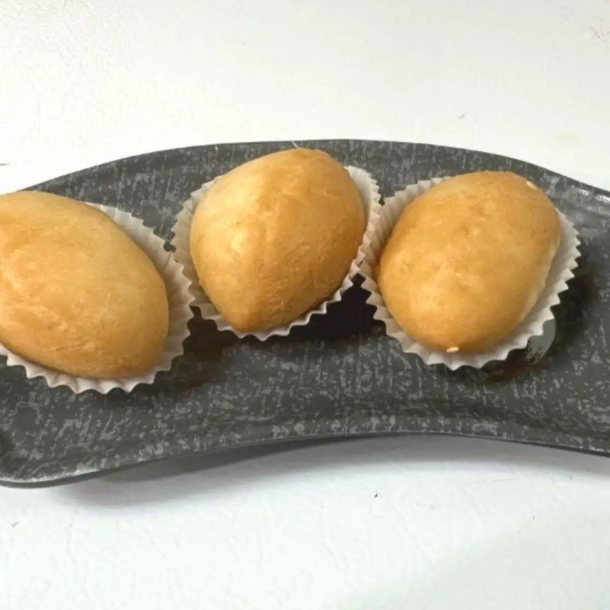 Pan-Fried Pork Puff-咸水角 at Kung Fu Dim Sum