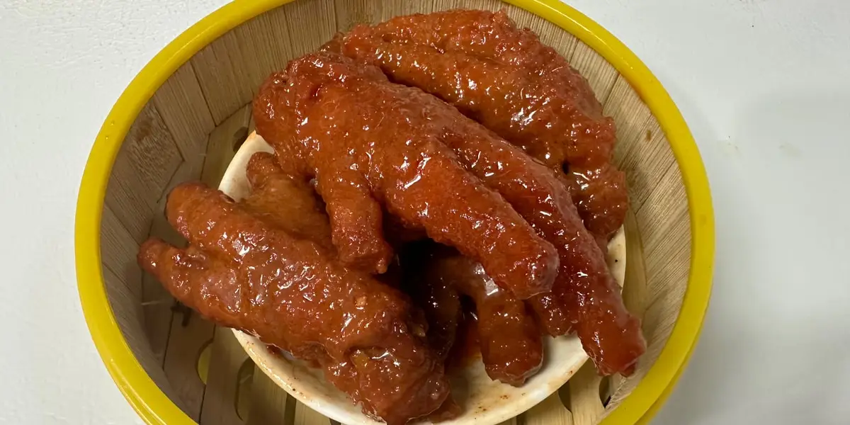 Steamed Chicken Feet-百酱凤爪 at Kung Fu Dim Sum