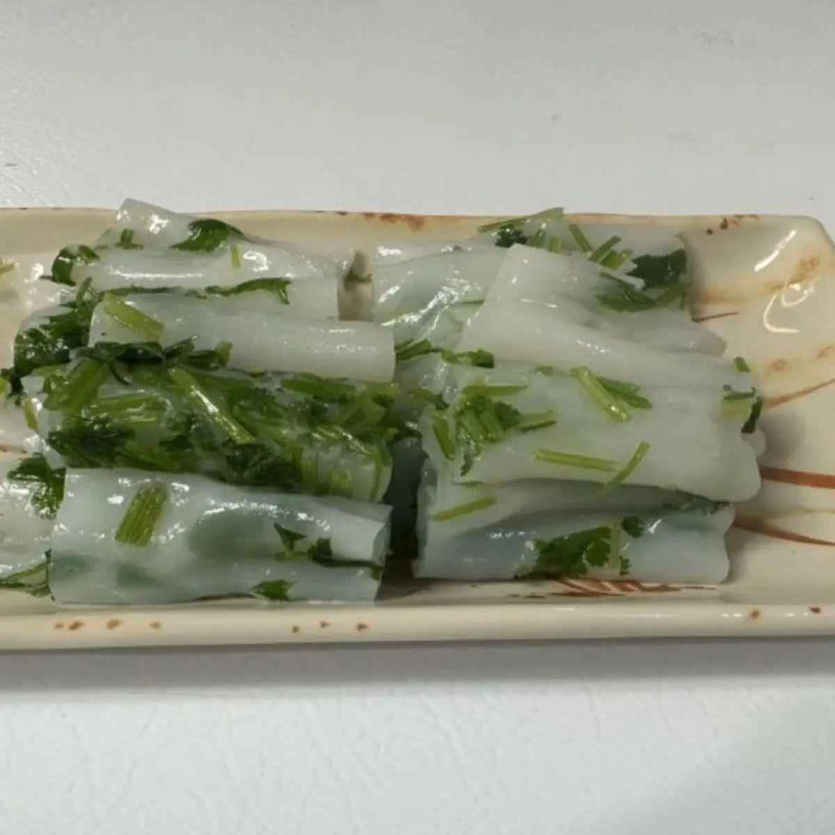 (Vegetarian)Cilantro Noodle Roll-(斋)芫茜肠粉 at Kung Fu Dim Sum