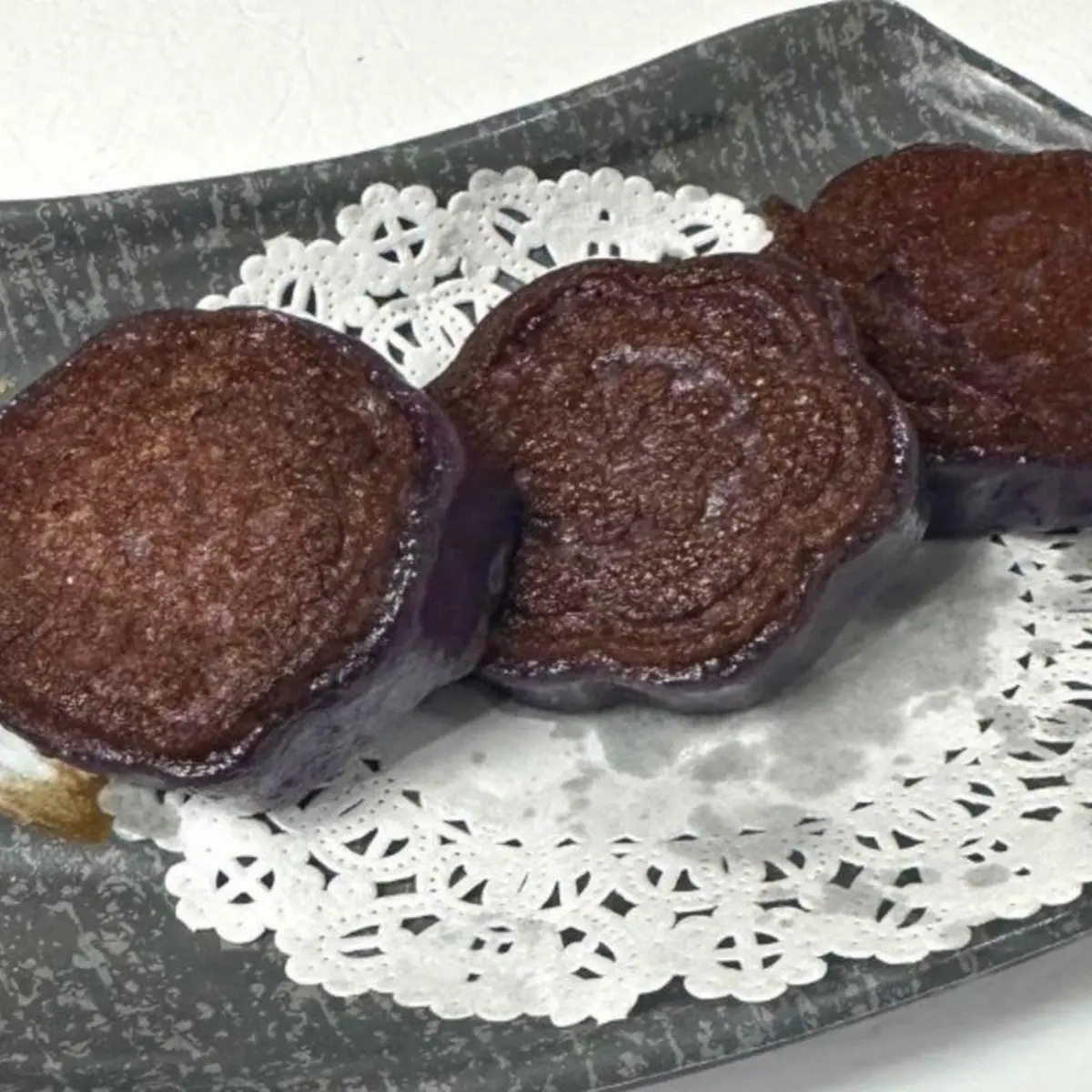 (Vegetarian)Pan-Fried Purple Yam Cakes-(斋)香煎紫薯饼 at Kung Fu Dim Sum
