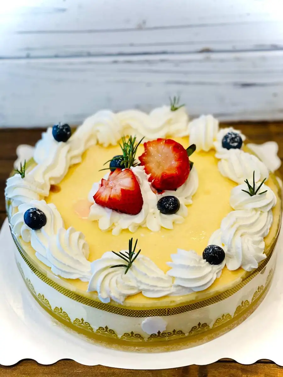 Cheese Cake at Mary's Bakery