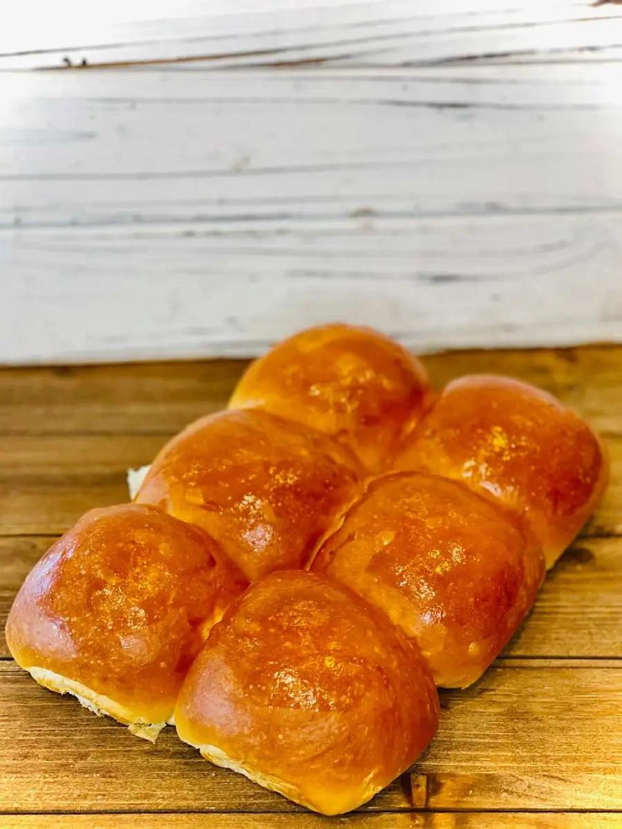 Dinner Roll at Mary's Bakery