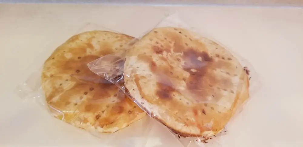 Taiwanese Rice Square Cookies at Mary's Bakery