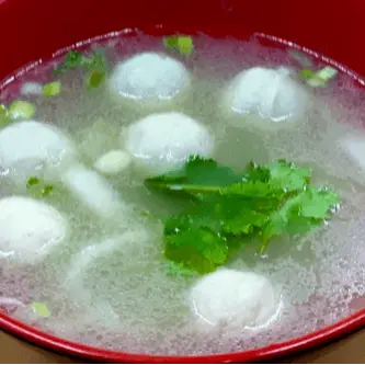 C19. Fuzhou Fish Ball Soup (Pork) 福州魚丸湯 at Milk & Honey Cafe