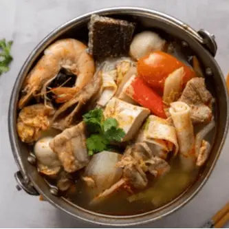 H01. Stinky Tofu Pot 臭豆腐鍋 at Milk & Honey Cafe