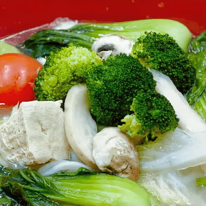 N17. Vegetable Noodle Soup 什錦素湯麵 at Milk & Honey Cafe
