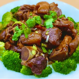 P04. Braised Pork Feet 紅燒猪腳 at Milk & Honey Cafe