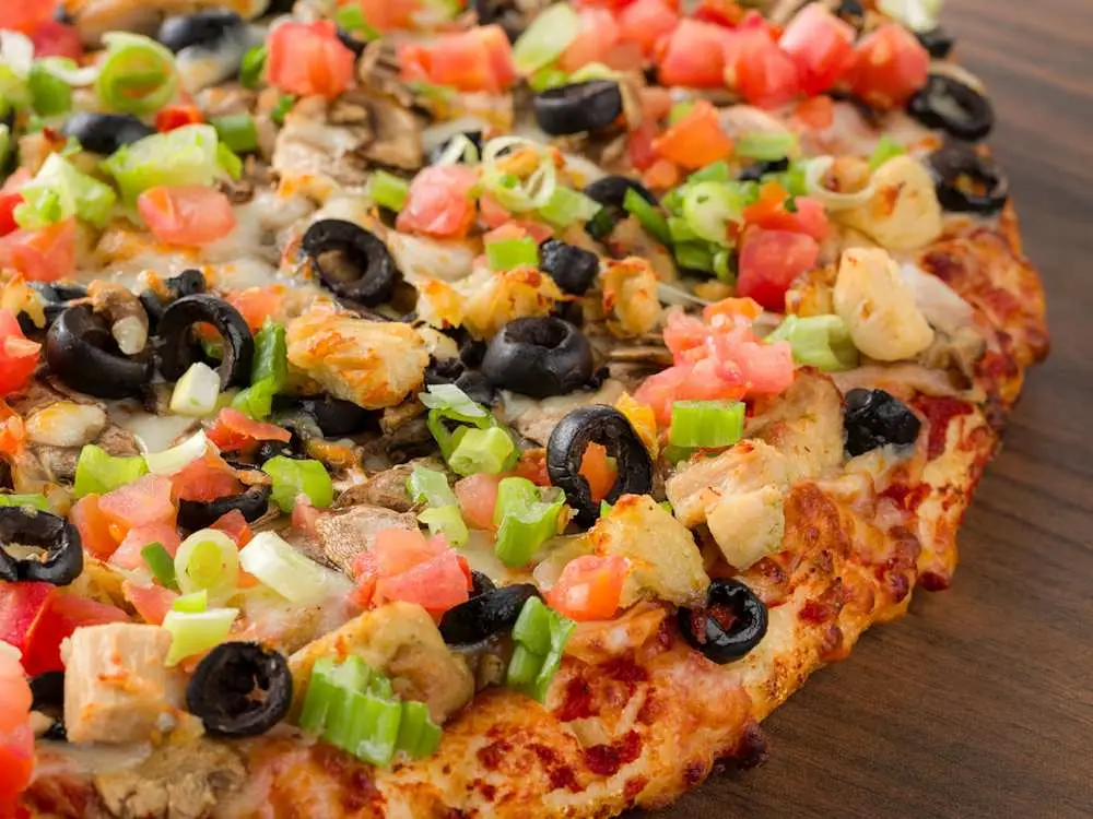 Robbers Roost With Classic Red Sauce at Mountain Mike's Pizza