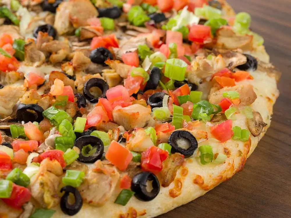 Robbers Roost With White Sauce at Mountain Mike's Pizza