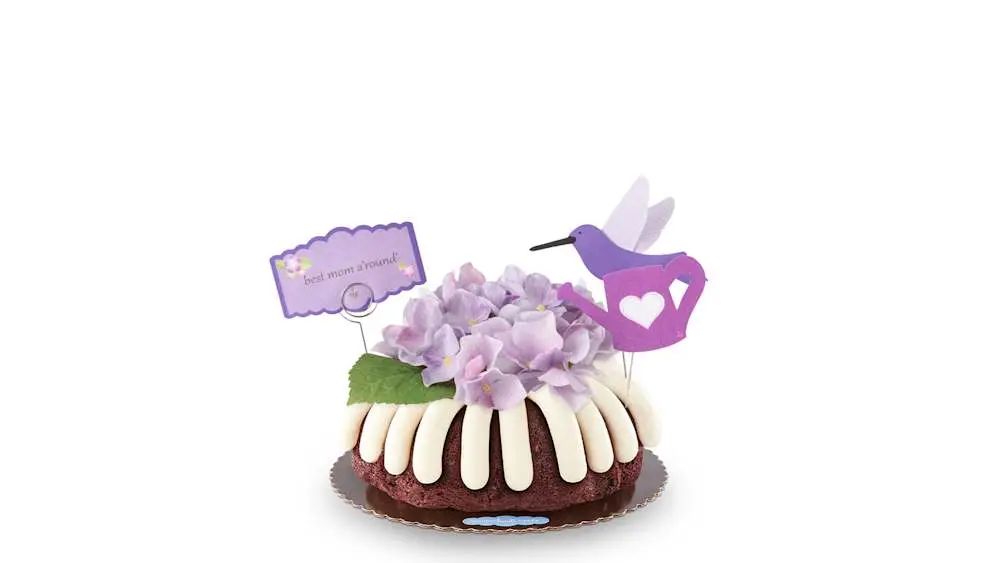 Best Mom A'round Decorated Bundt at Nothing Bundt Cakes
