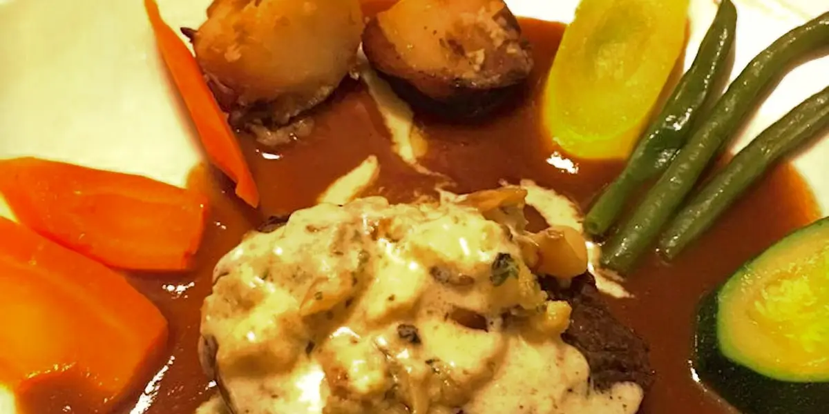 Cracked Black Pepper Angus Filet Mignon at Papillon Restaurant