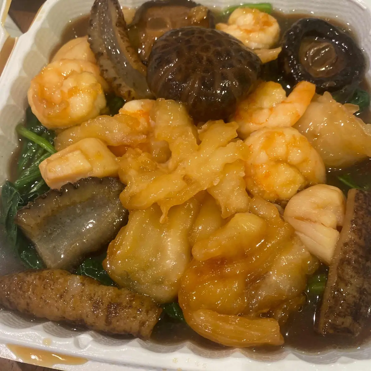 Braised Sea Cucumber, Shrimp, Fish Maw, & Scallop in Abalone Oyster Sauce / 鮑汁海參 at Pearl Bay