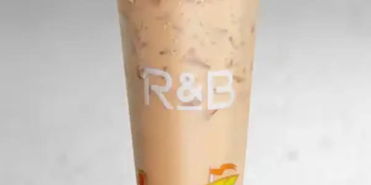 Classic Milk Tea w/Boba at R&B Tea - Fremont