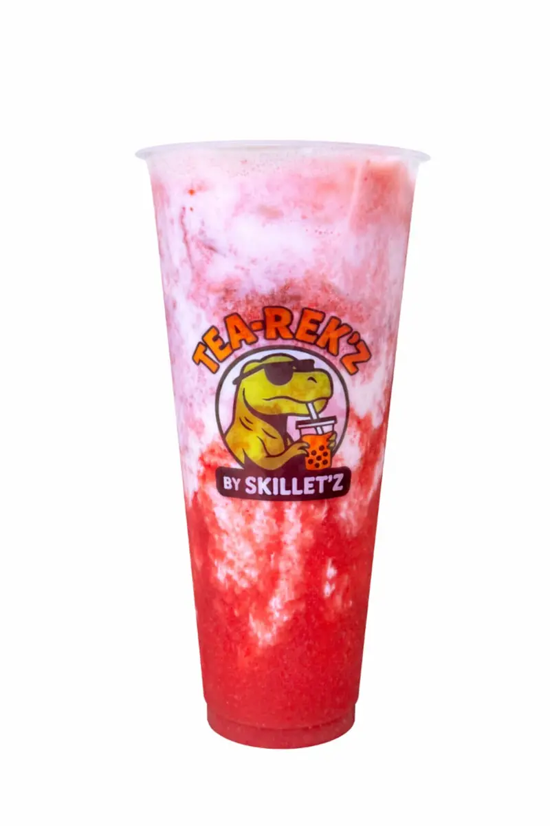 44 Strawberry Milk 🍓🥛🌙 at Skillet'z Cafe