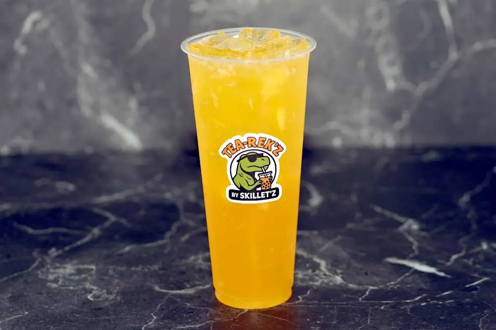 64 Passionfruit Lemonade 🍋🌙 at Skillet'z Cafe