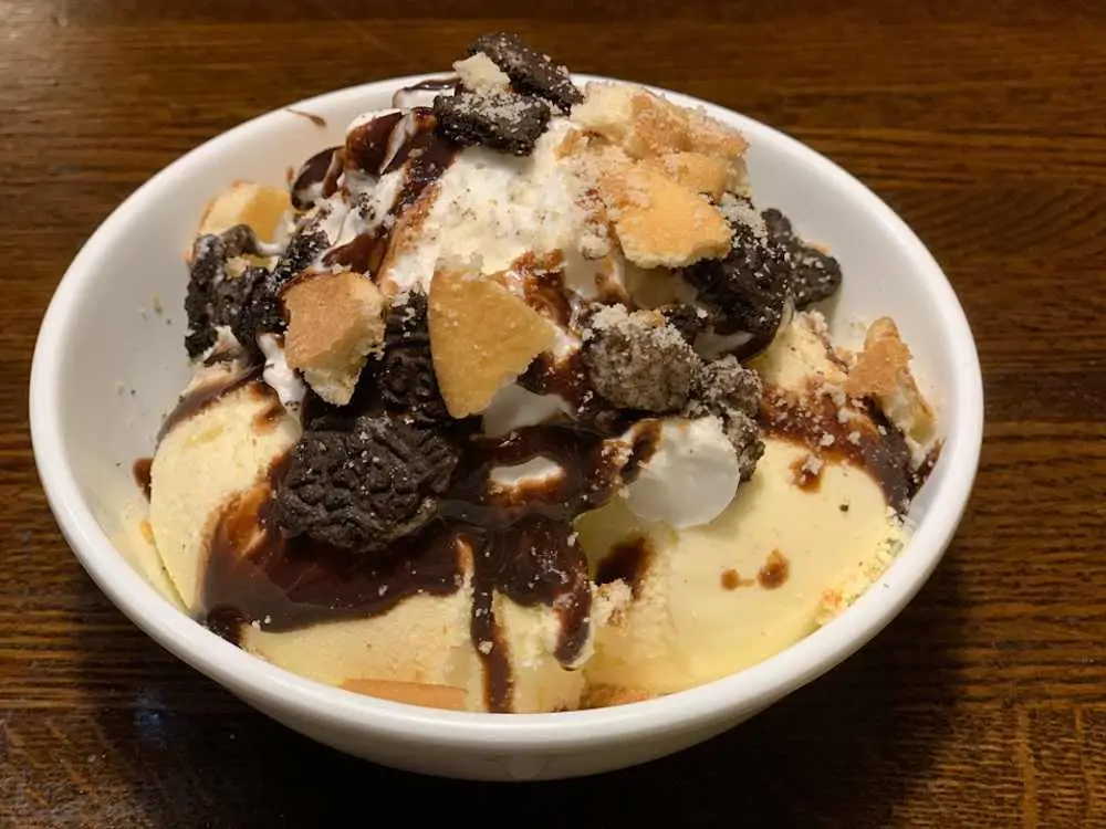 Ice Cream Sundae at Smoking Pig BBQ