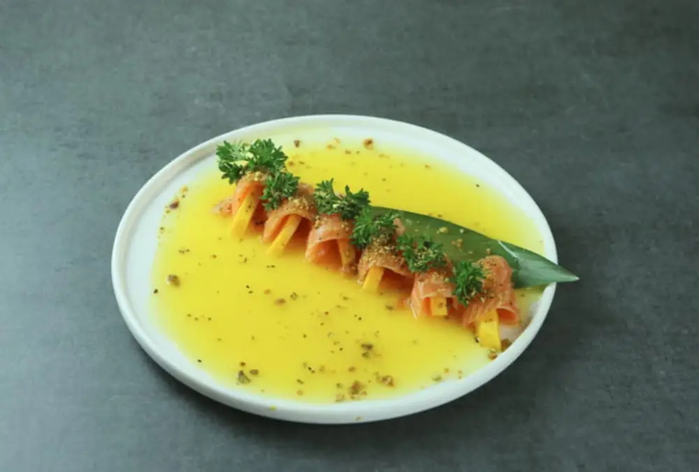 8. Mango Salmon Dance at Sushi Ken