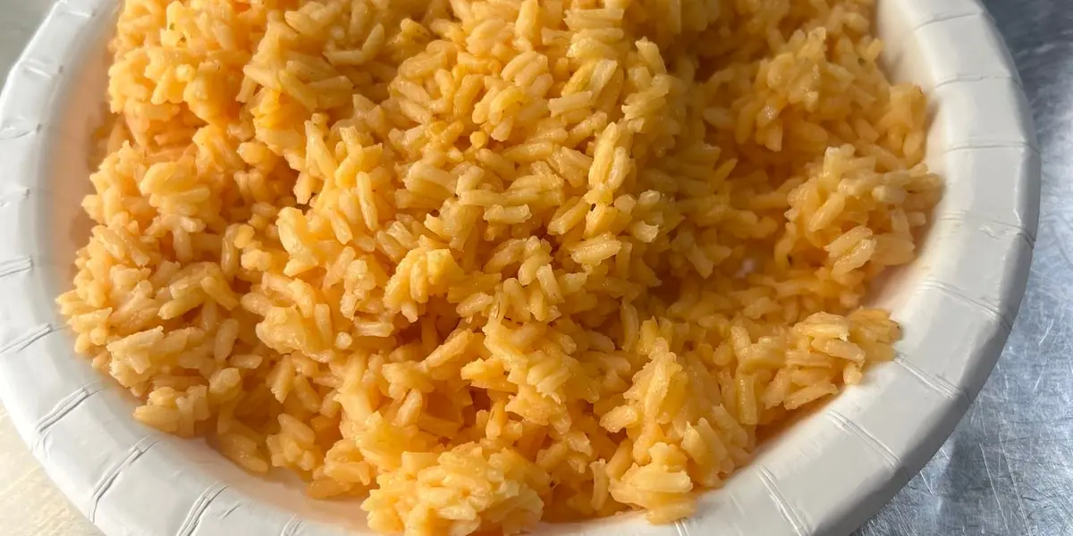 Acompañante de Arroz / Side of Rice at Taco Los 3 paisas
