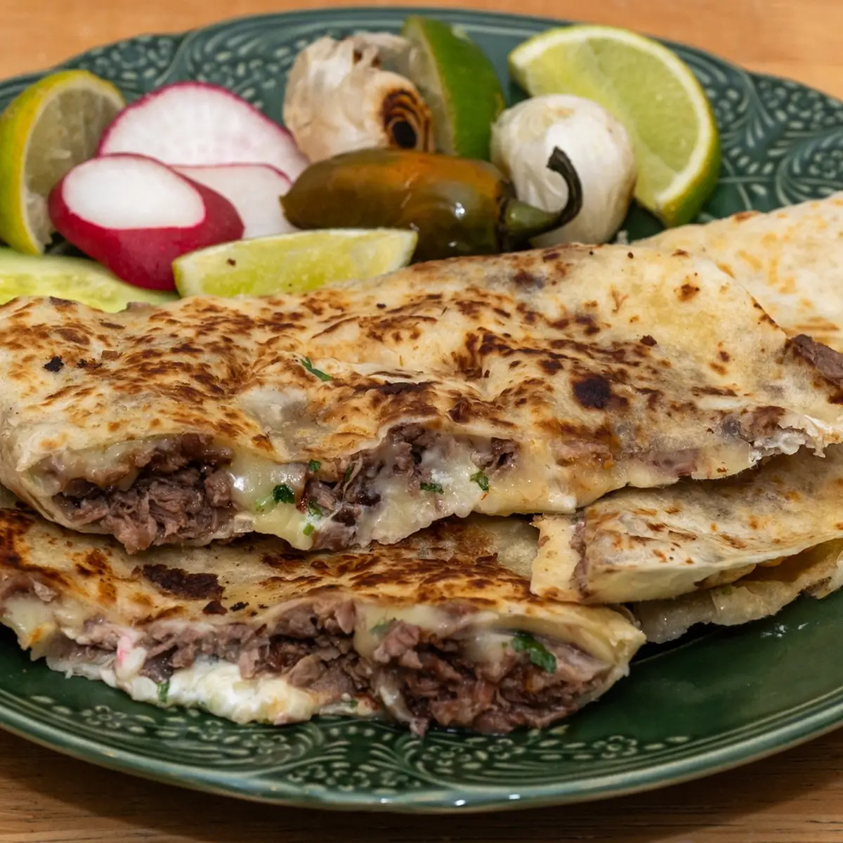 Súper Quesadilla de Suadero / Super Beef Brisket Quesadilla at Taco Los 3 paisas