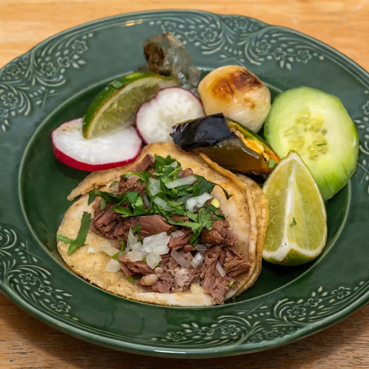 Taco de Cabeza / Beef Head Taco at Taco Los 3 paisas