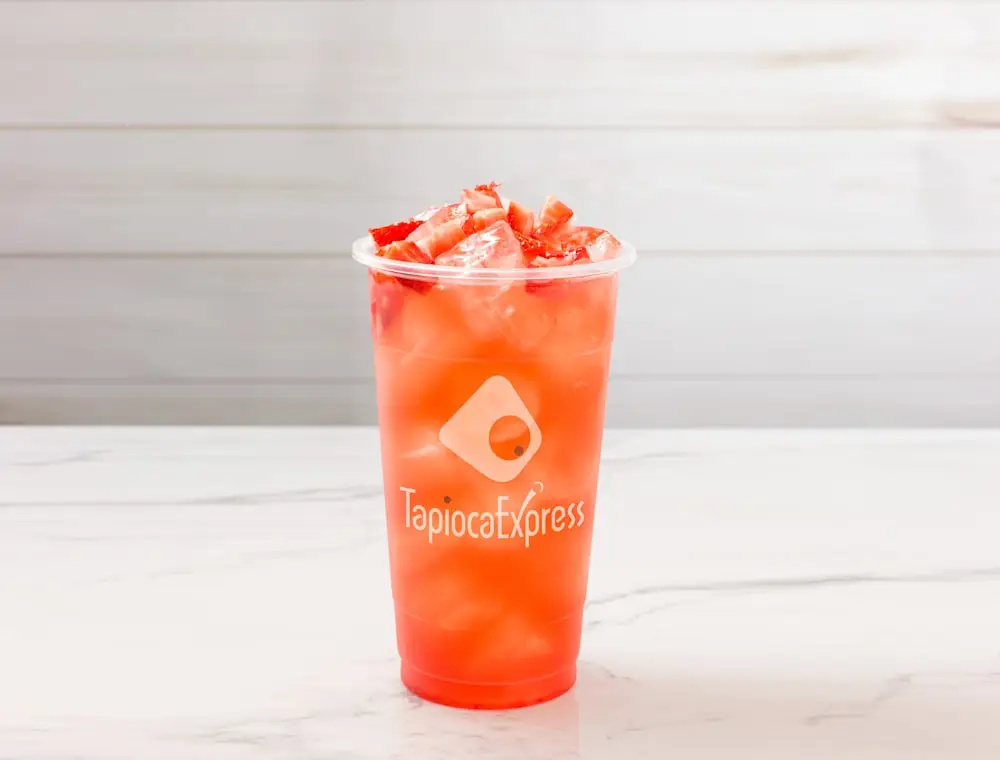Strawberry Fruitea (Lemonade) 草莓檸檬茶 at Tapioca Express
