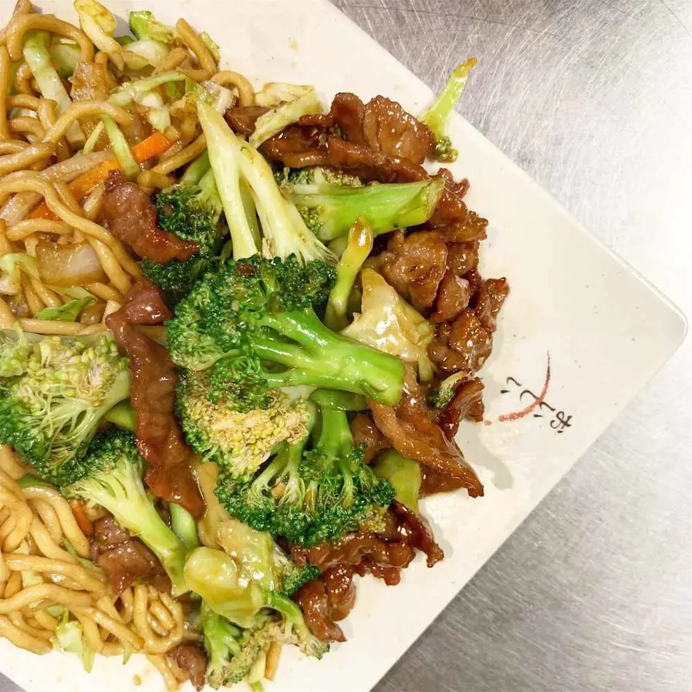 Broccoli and Beef at Teo Chow Noodle Shack