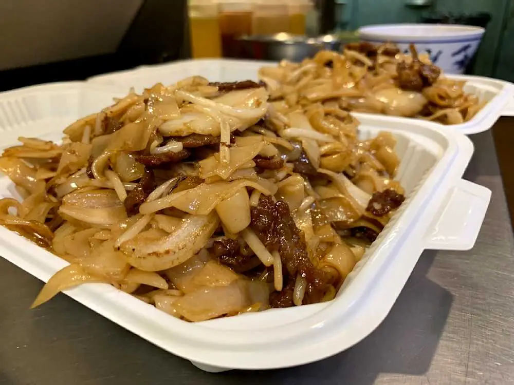 Chow Fun at Teo Chow Noodle Shack