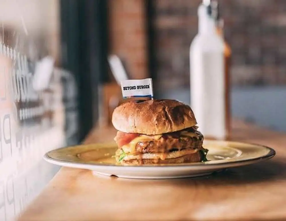 *PERI PERI BEYOND ® BURGER at The Port Of Peri Peri