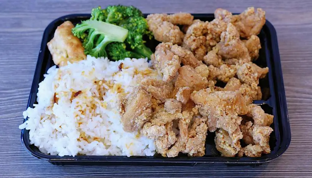 [UMe] Popcorn Chicken Rice Bowl at UMe Tea