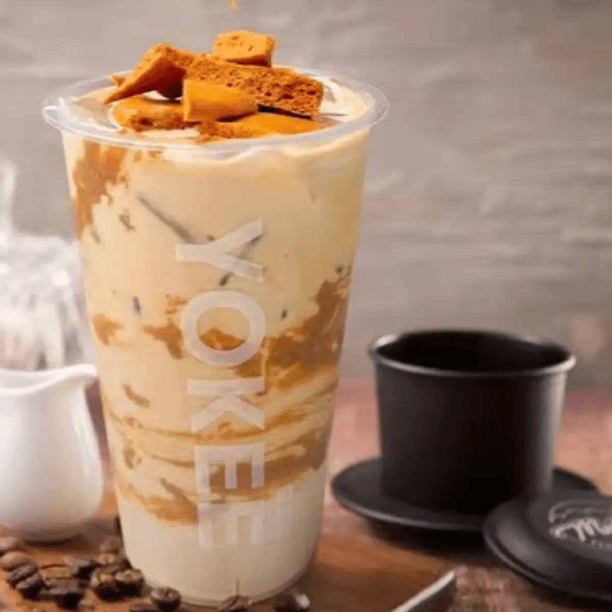 Caramel Coffee Latte 卡美罗焦糖拿铁 at Yokee Milk Tea