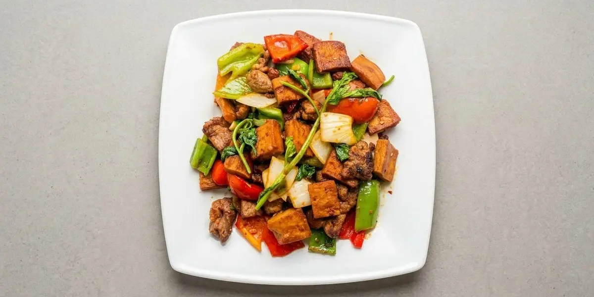 Fried Lamb with Nan at Yuksel Uyghur Restaurant