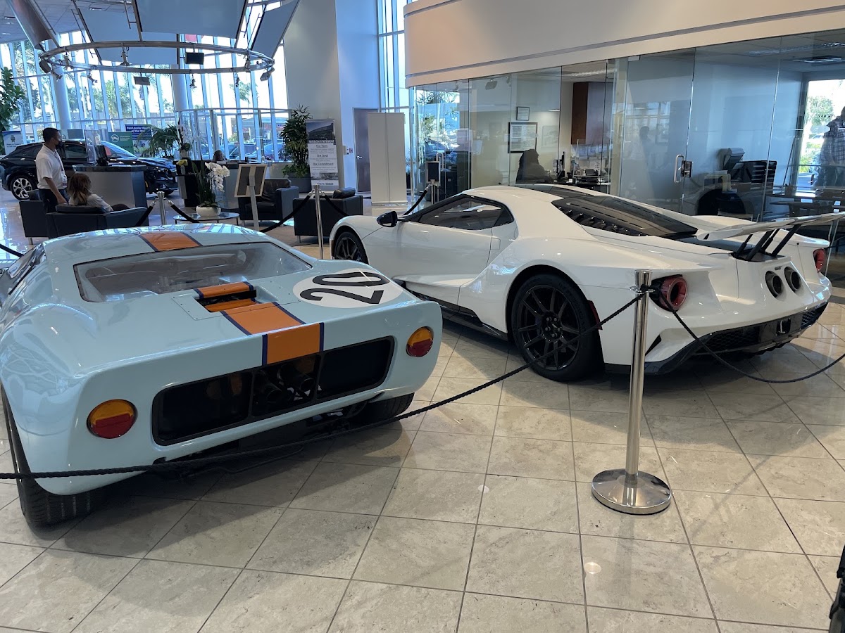 South Bay Ford — Automotive in Hawthorne, CA (photo 2 of 3)