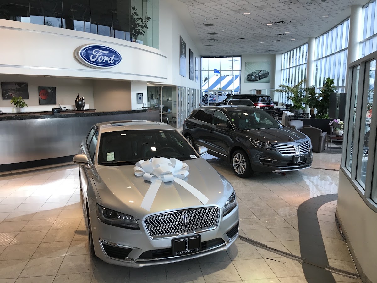 South Bay Ford — Automotive in Hawthorne, CA (photo 3 of 3)