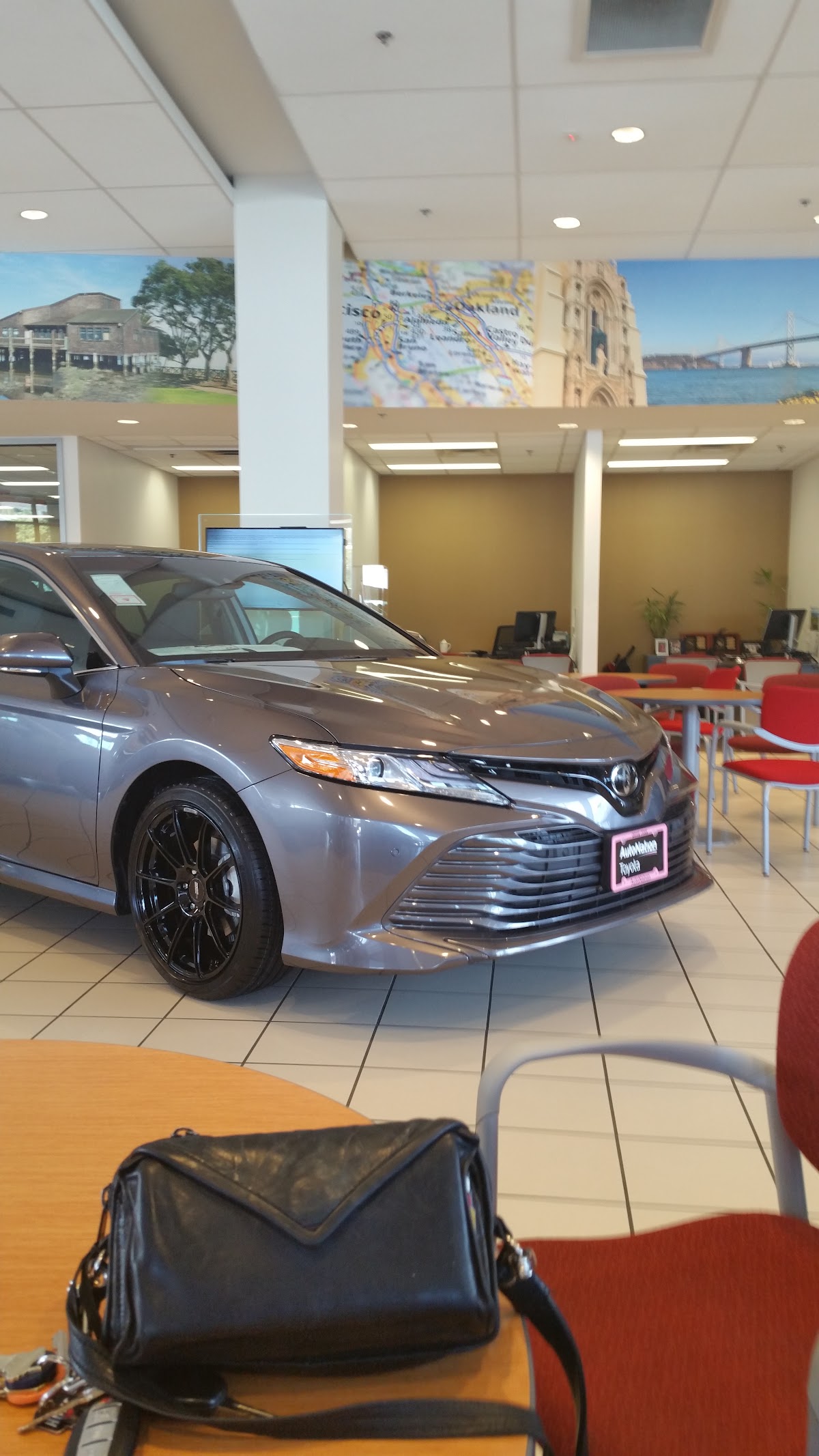 AutoNation Toyota Hayward — New Car Dealer in Hayward, CA (photo 3 of 3)