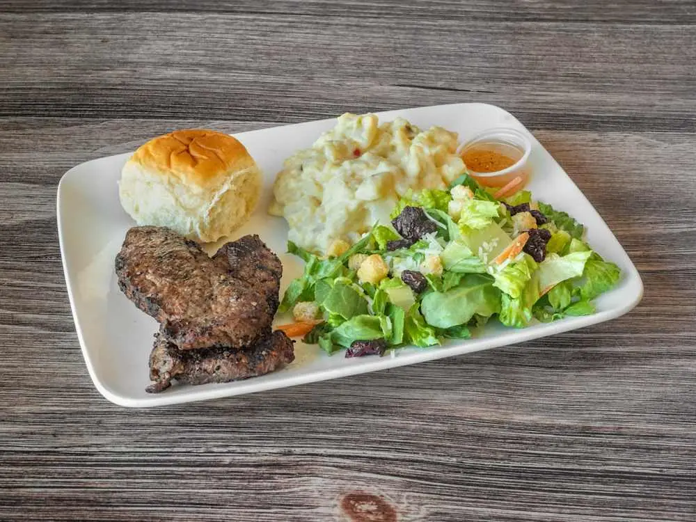Tri-Tip at Pearl's Caffe