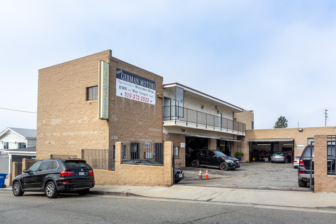 New customers: $100 off service at A & R German Motors