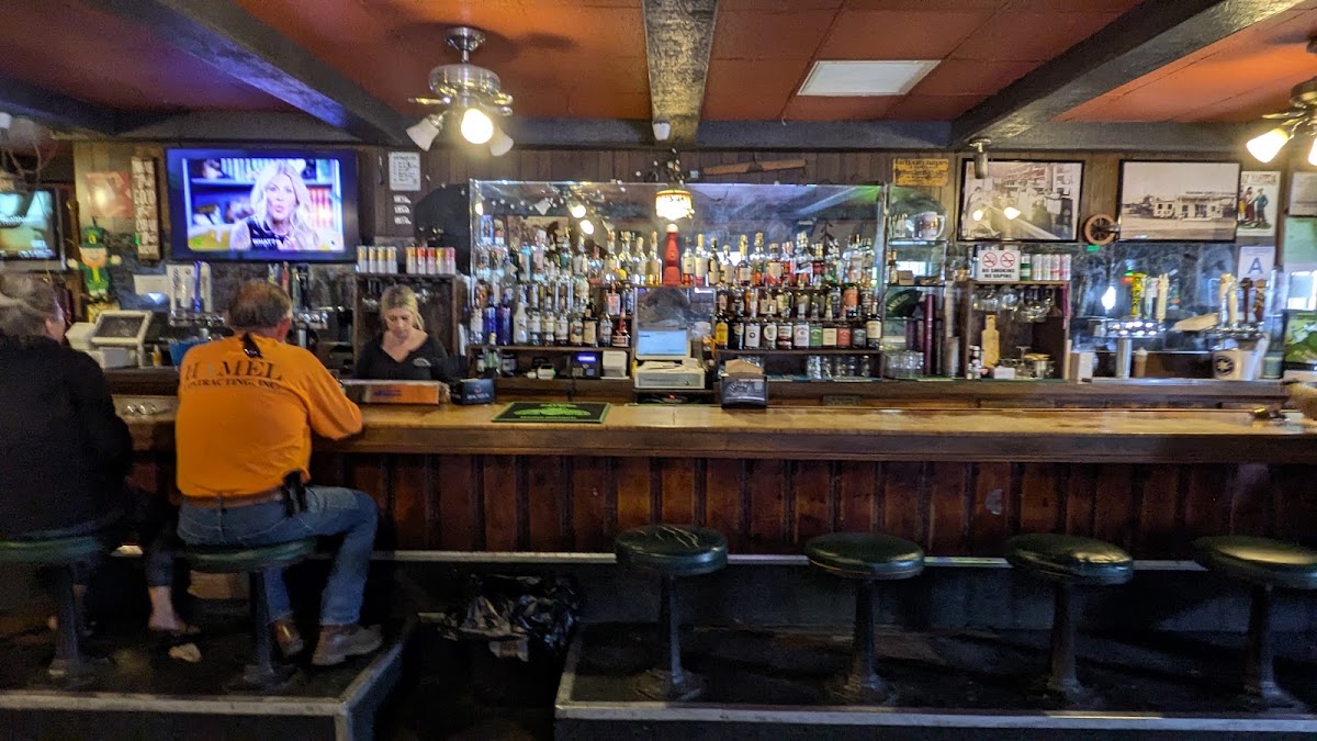 Taylor’s Bar & Grill — Bar in Loma Linda, CA