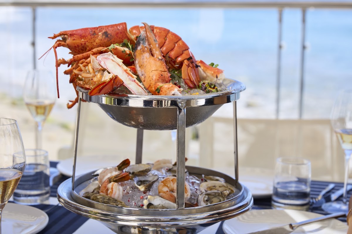 Carbon Beach Club at Malibu Beach Inn — Food & Drink in Malibu, CA (photo 3 of 3)