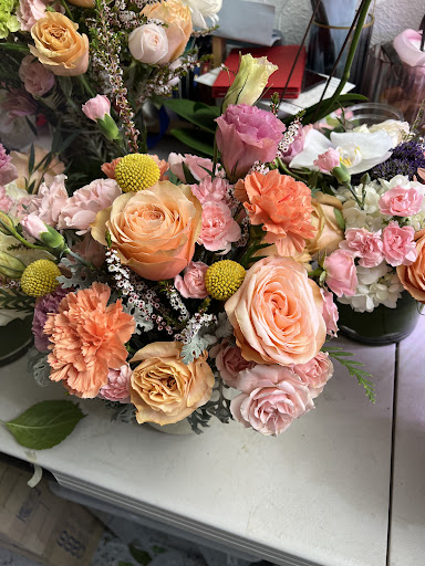 4 Seasons Flora - Flowers Design Studio — Florist in Milpitas, CA